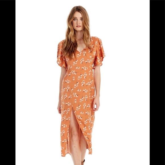 Saltwater Luxe Dresses & Skirts - NWOT Saltwater Luxe Kel Midi Dress